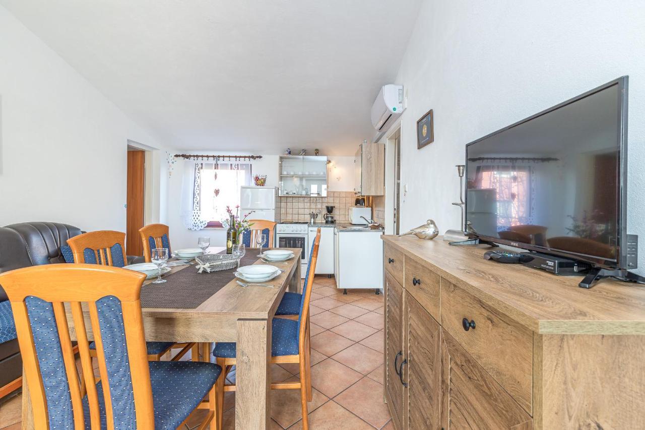 Apartments Junek Apartment *